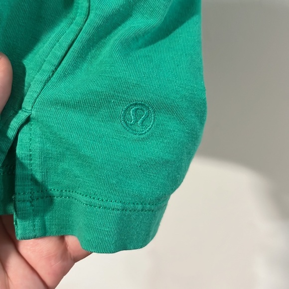 LULULEMON Classic-Fit Cotton Blend Sz 8 Tank - Picture 4 of 6